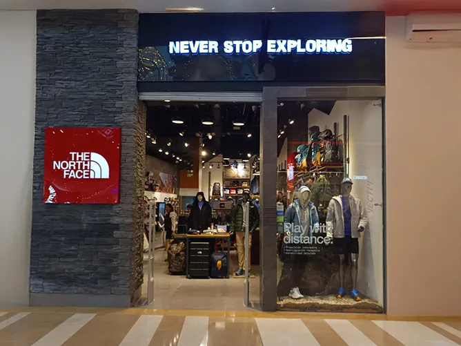 THE NORTH FACE C. C. FONTANAR