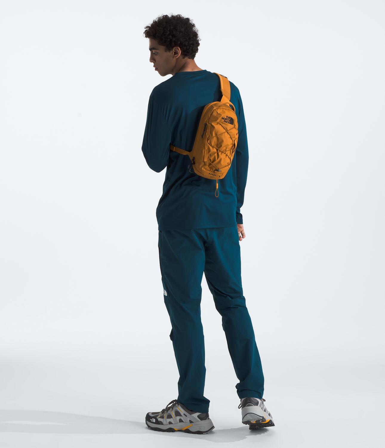 Morral Borealis Sling Beige Unisex The North Face