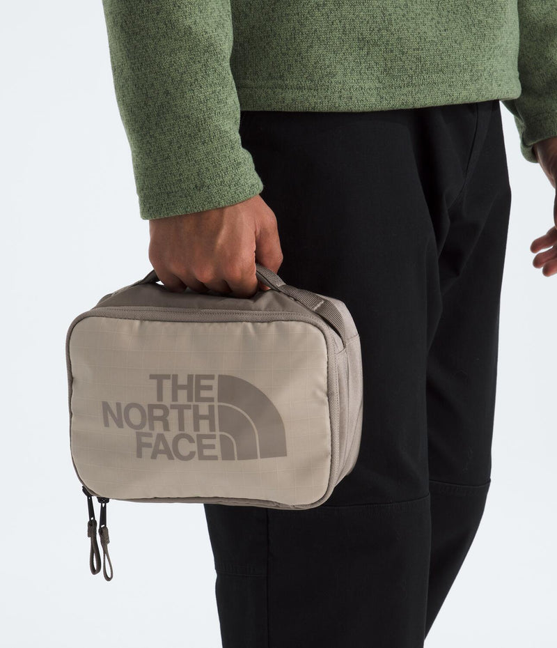 Maleta Base Camp Voyager Toiletry Kit Beige Unisex The North Face - imagen 3