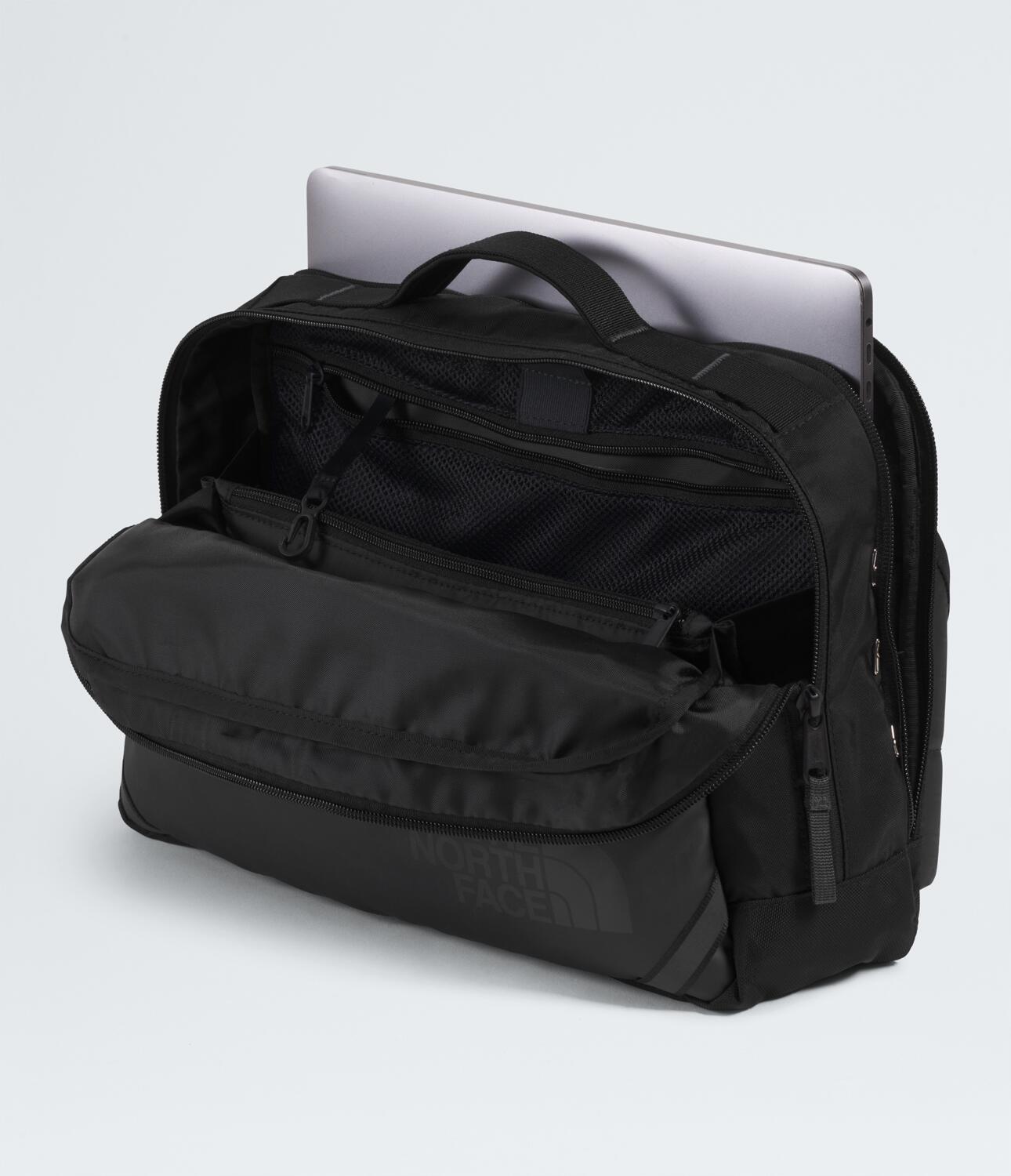 Maleta Base Camp Voyager Sling Negro Unisex The North Face - imagen 5