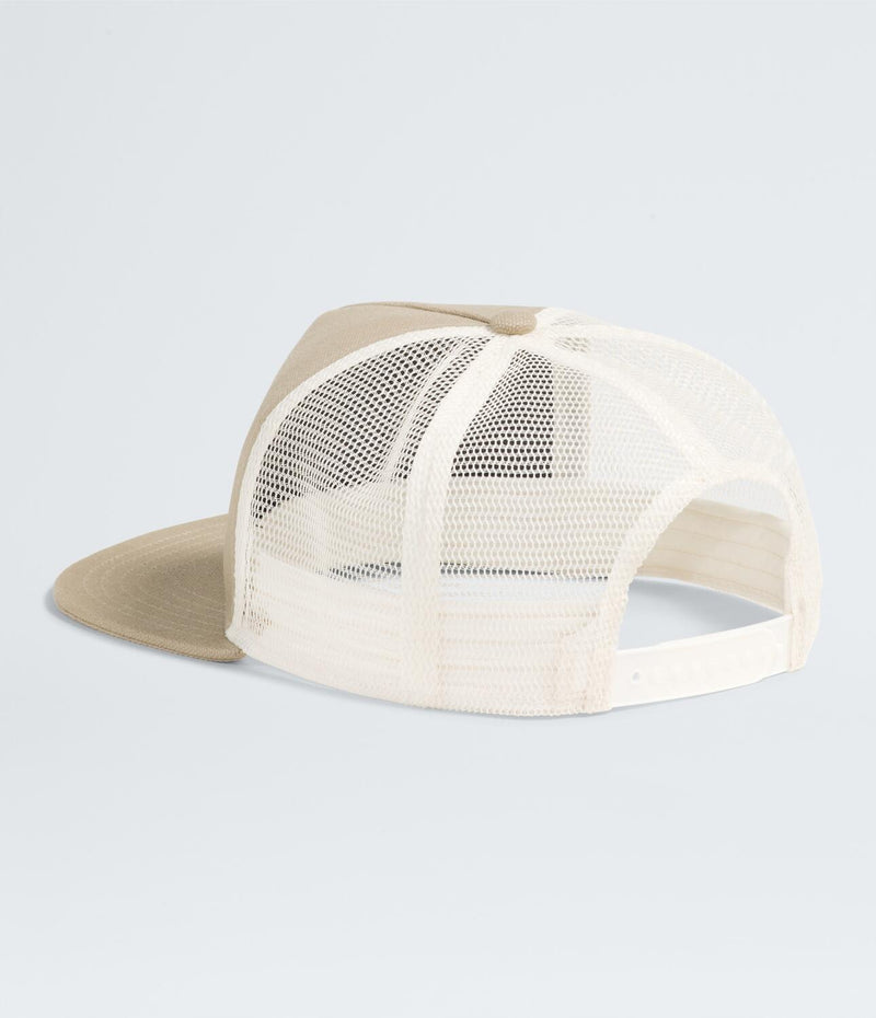 Gorra Half Dome Trucker Beige Unisex The North Face