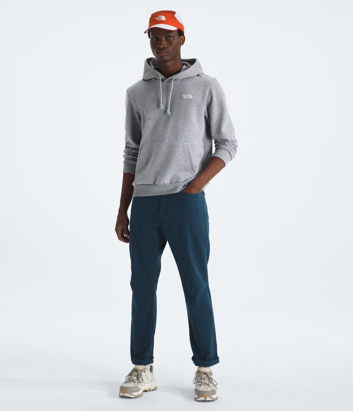 Buzo Evolution Simple Dome Hoodie Gris Hombre The North Face