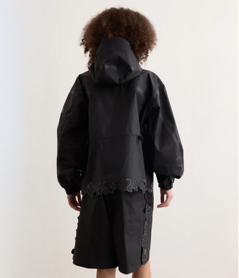 Chaqueta Impermeable Tnf X Cb Short Mountain Jacket Negro Mujer The North Face - imagen 3