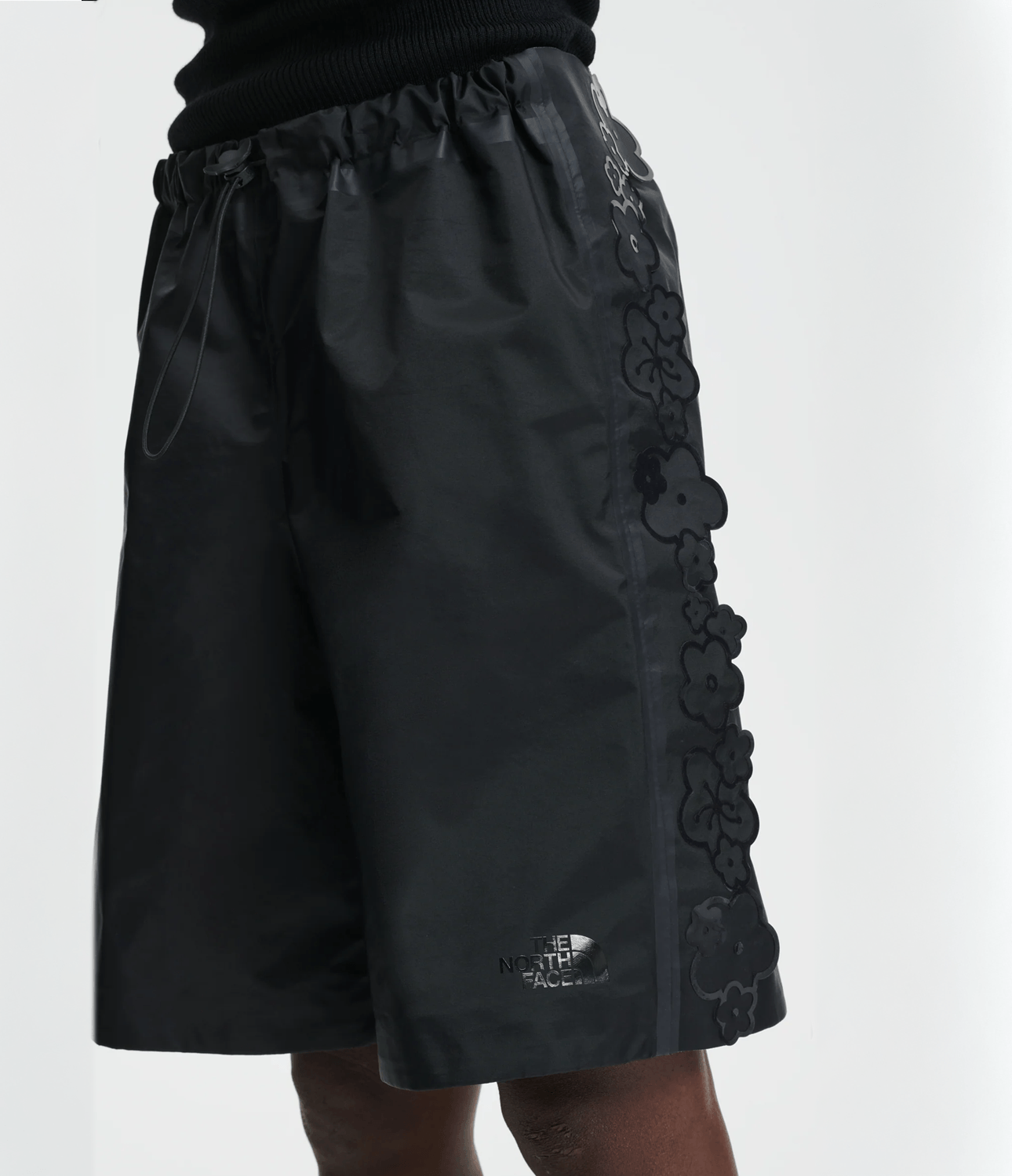 Pantaloneta Tnf X Cb Mountain Short Negro Mujer The North Face - imagen 1