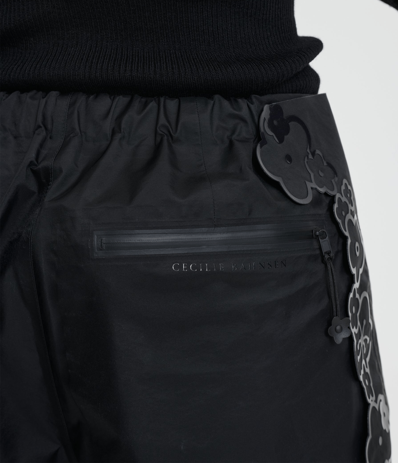 Pantaloneta Tnf X Cb Mountain Short Negro Mujer The North Face - imagen 4