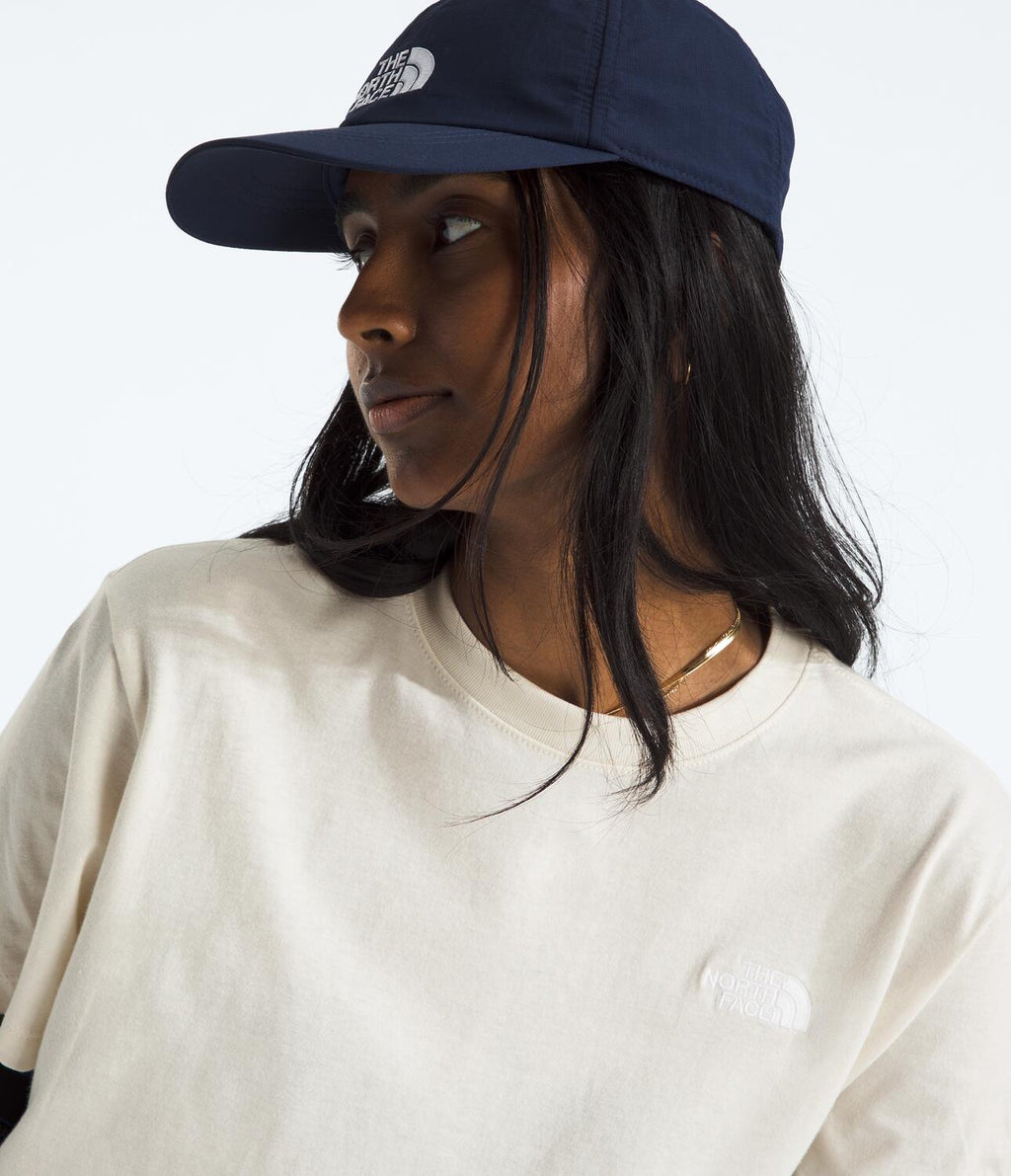 Camiseta Evolution Simple Dome Relaxed Short Sleeve Tee Blanca Mujer The North Face