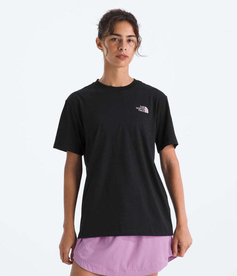 Camiseta Evolution Explore Pin Short Sleeve Tee Graphic Negra Mujer The North Face